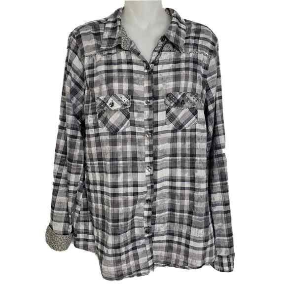 Maurices Premium Womens Top Shirt Large Gray Plaid Button Flip Cuff Embellished - Picture 1 of 12